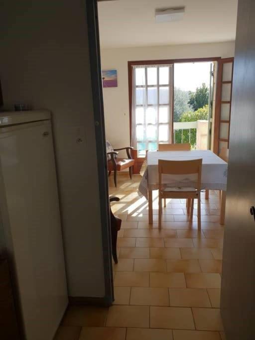 Residence Lou Cigaloun - Ana Location Gréoux-les-Bains Exteriör bild